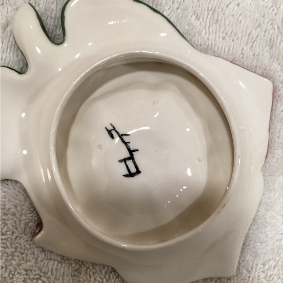 Vintage Signed Floral Ceramic trinket dish Set/4  Signed